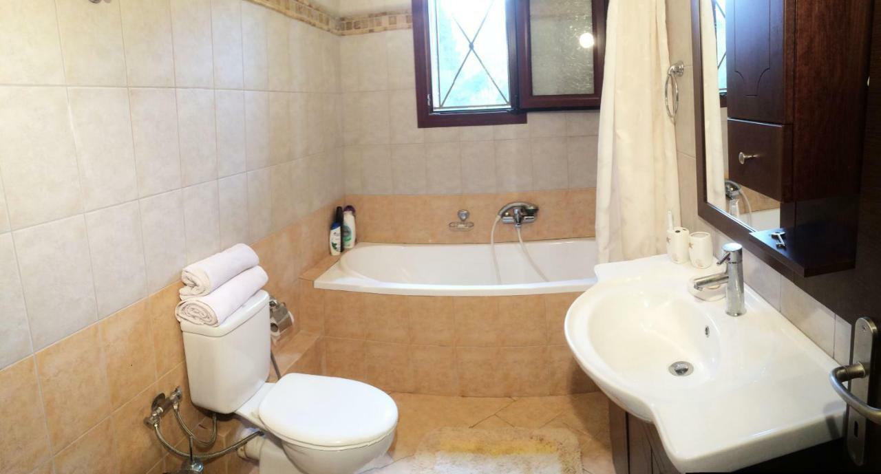 Villa Bella Loukisia Loukissia ภายนอก รูปภาพ